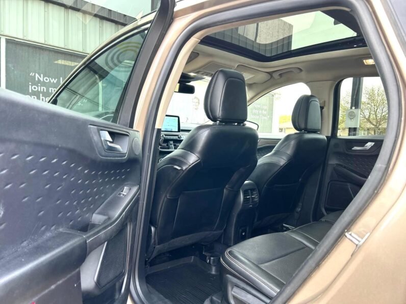 
								2020 Ford Escape Titanium AWD SUV full									