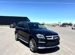 2014 Mercedes-Benz GL350 Bluetec 4MATIC SUV.
