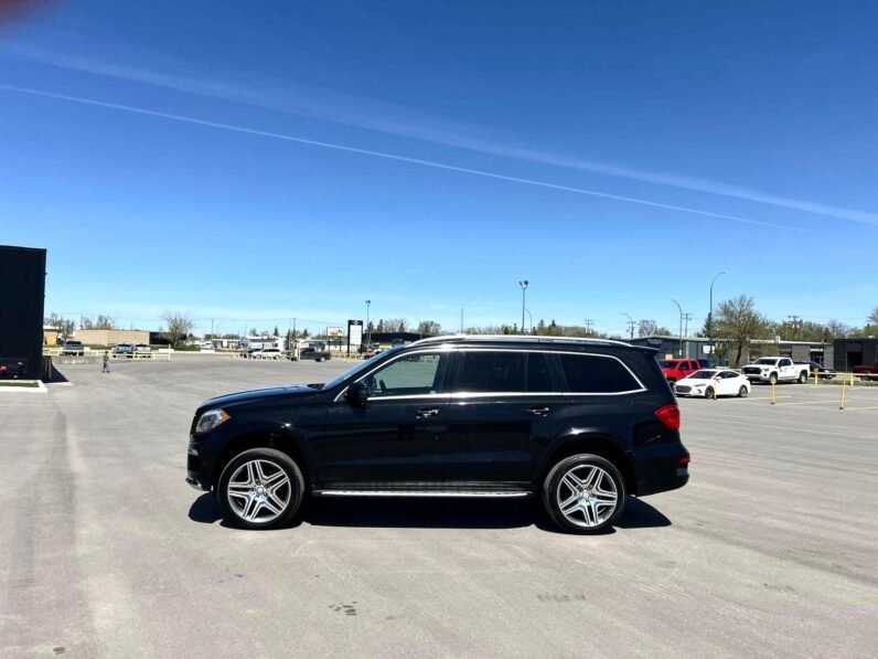 
								2014 Mercedes-Benz GL350 Bluetec 4MATIC SUV. full									