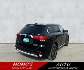 2018 Mitsubishi Outlander Limited PHEV AWD SUV