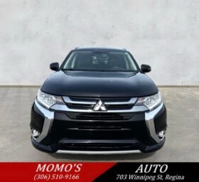 2018 Mitsubishi Outlander Limited PHEV AWD SUV