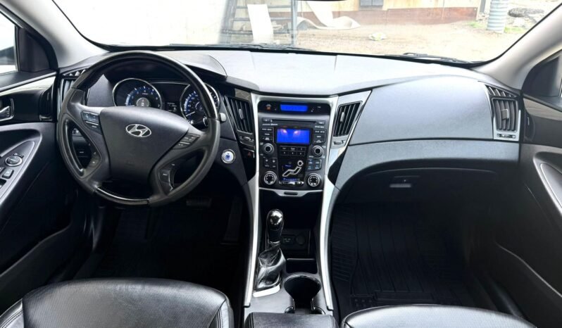 
								2012 Hyundai Sonata Limited Sedan full									