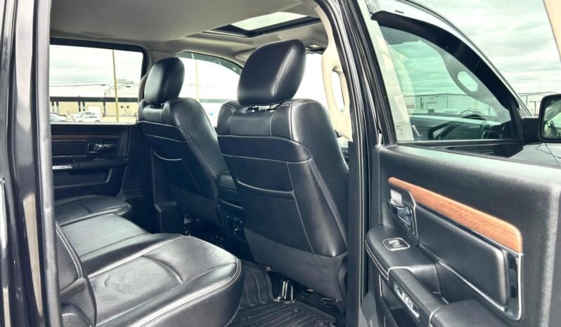 
								2015 Dodge Ram 1500 Laramie Crewcab 4×4 Pickup Truck full									