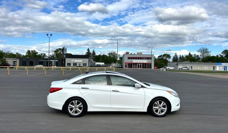 
								2012 Hyundai Sonata Limited Sedan full									