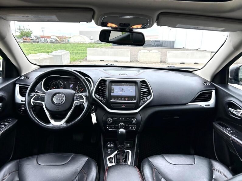 
								2015 Jeep Cherokee TrailHawk 4×4 SUV full									