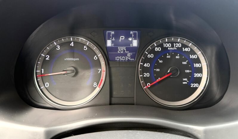 
								2016 Hyundai Accent SE Sedan full									