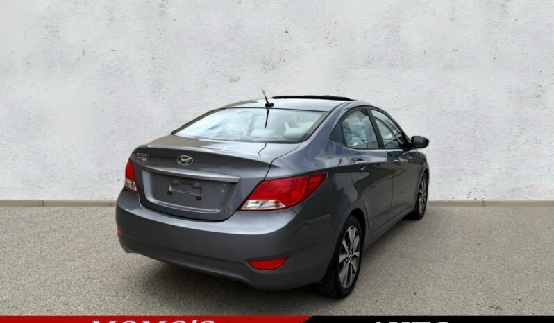 
								2016 Hyundai Accent SE Sedan full									