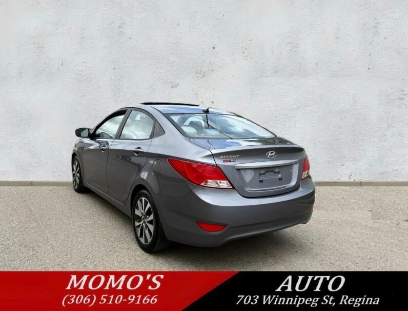 
								2016 Hyundai Accent SE Sedan full									