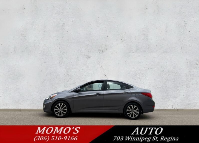 
								2016 Hyundai Accent SE Sedan full									