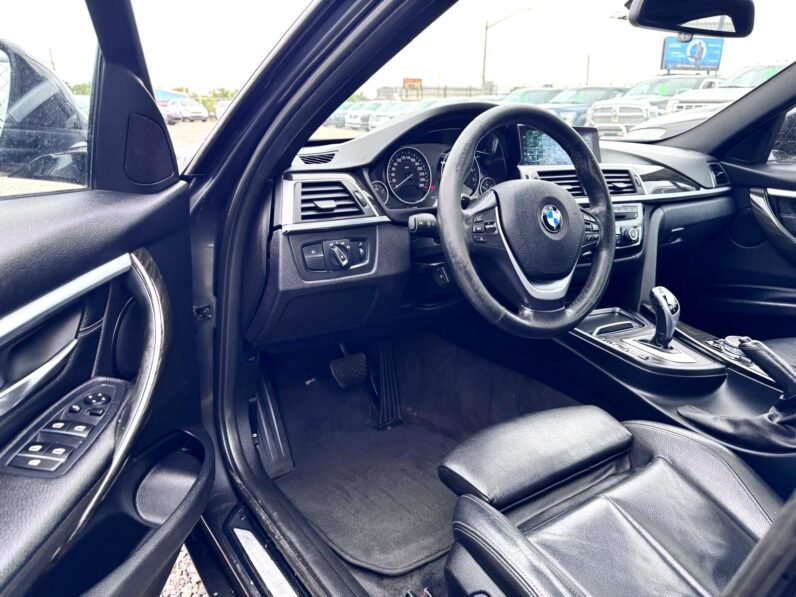 
								2017 BMW 330XI AWD Sedan full									