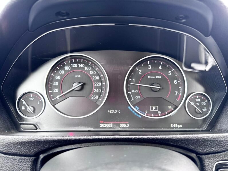 
								2017 BMW 330XI AWD Sedan full									