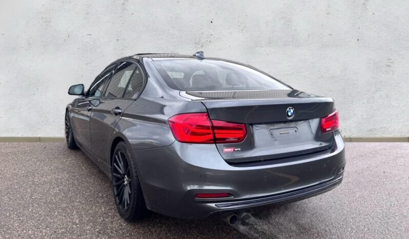 
								2017 BMW 330XI AWD Sedan full									