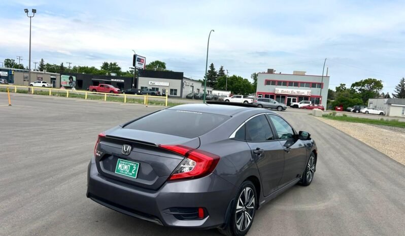 
								2016 Honda Civic EX Turbo Sedan full									