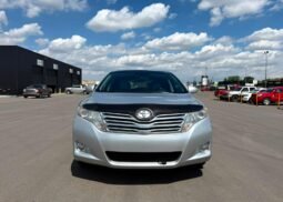 2010 Toyota Venza Limited AWD SUV.