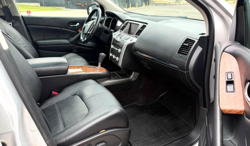 
								2011 Nissan Murano LE AWD SUV full									