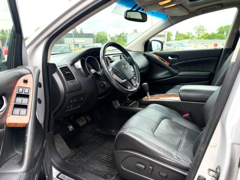 
								2011 Nissan Murano LE AWD SUV full									
