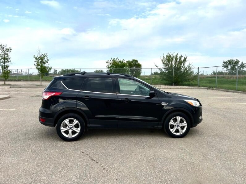 
								2013 Ford Escape SE AWD SUV full									