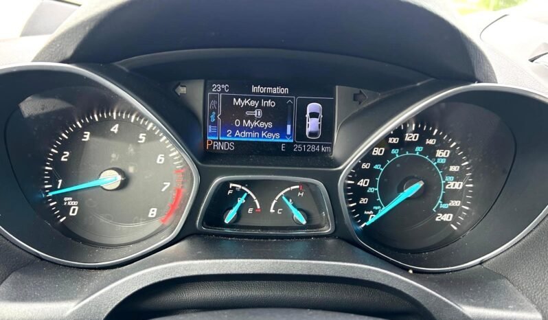 
								2013 Ford Escape SE AWD SUV full									