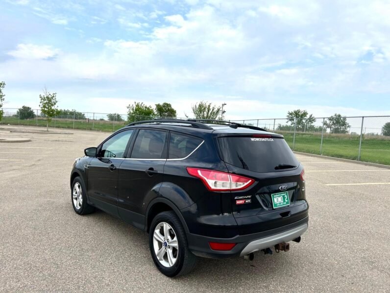 
								2013 Ford Escape SE AWD SUV full									