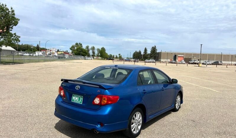 
								2009 Toyota Corolla S Sedan full									