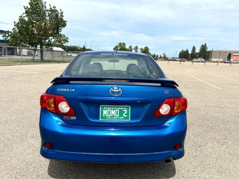 
								2009 Toyota Corolla S Sedan full									