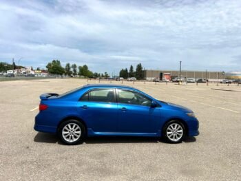 2009 Toyota Corolla S Sedan