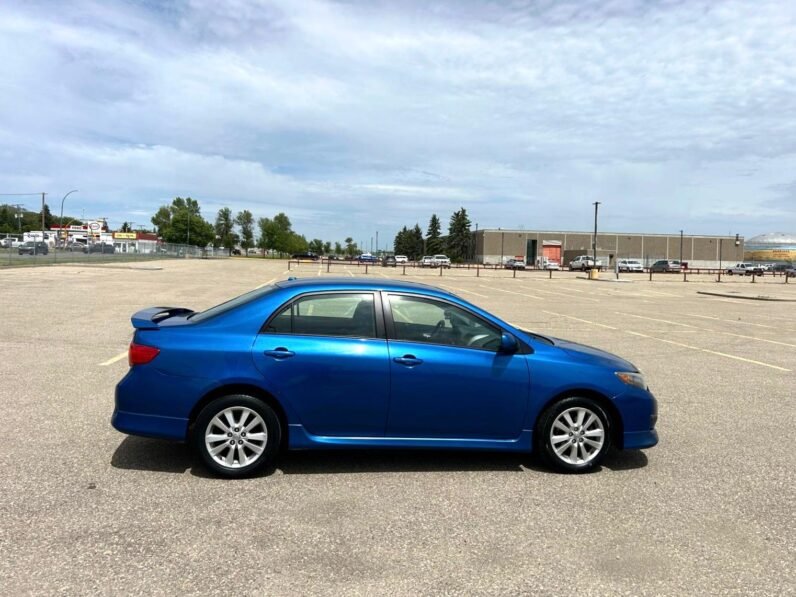 
								2009 Toyota Corolla S Sedan full									