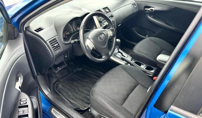 
								2009 Toyota Corolla S Sedan full									