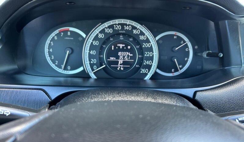 
								2015 Honda Accord Touring Sedan full									