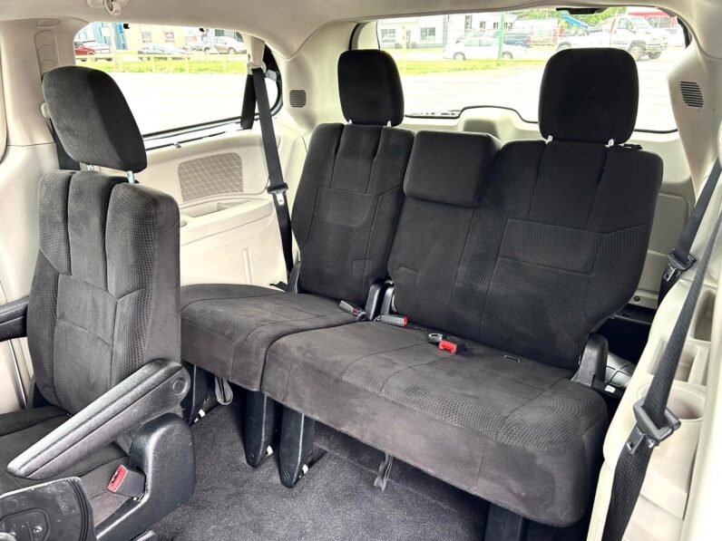 
								2014 Dodge Grand Caravan CREW Minivan full									