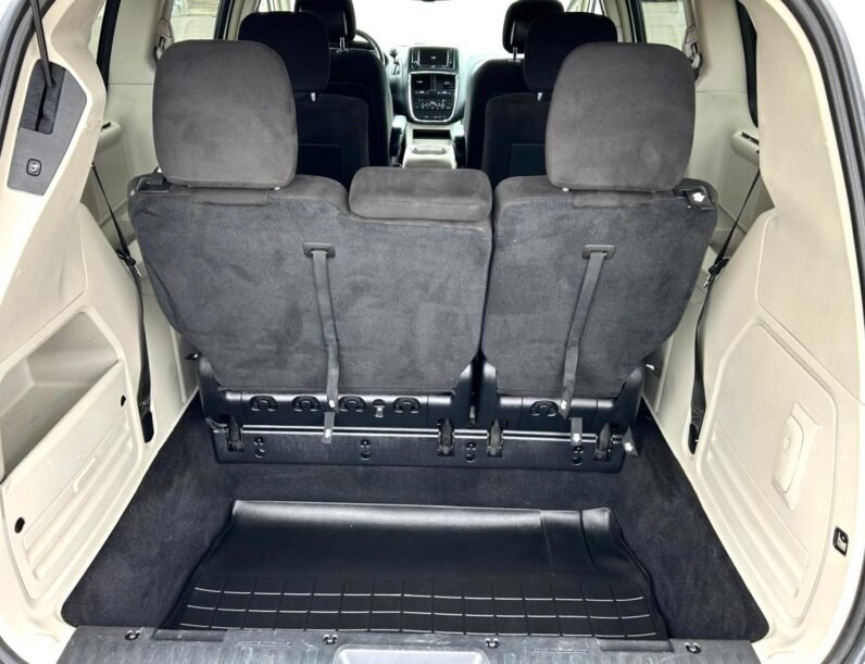 
								2014 Dodge Grand Caravan CREW Minivan full									