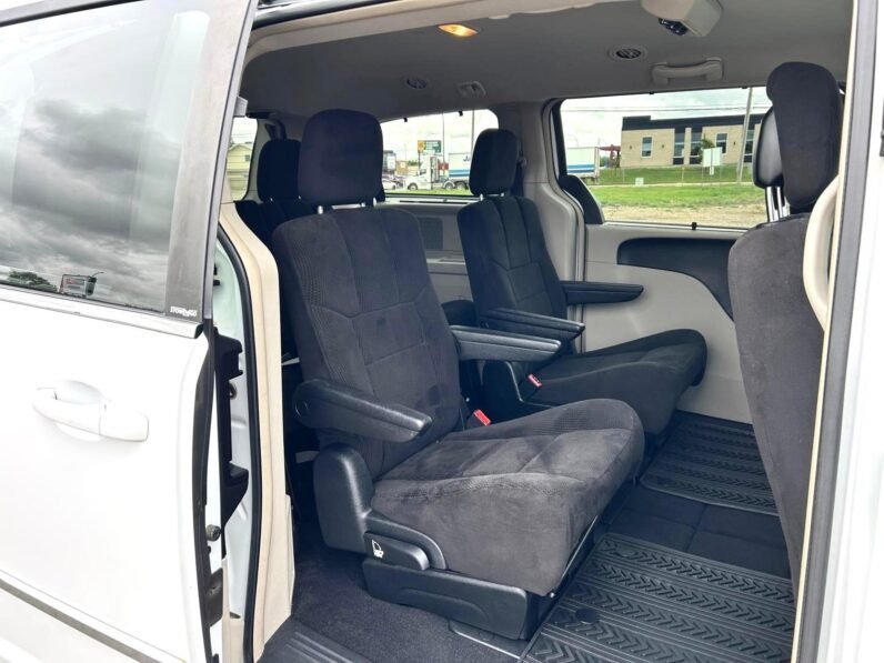 
								2014 Dodge Grand Caravan CREW Minivan full									
