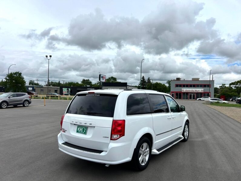 
								2014 Dodge Grand Caravan CREW Minivan full									