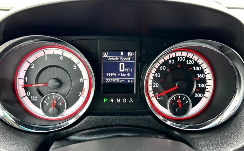 
								2014 Dodge Grand Caravan CREW Minivan full									
