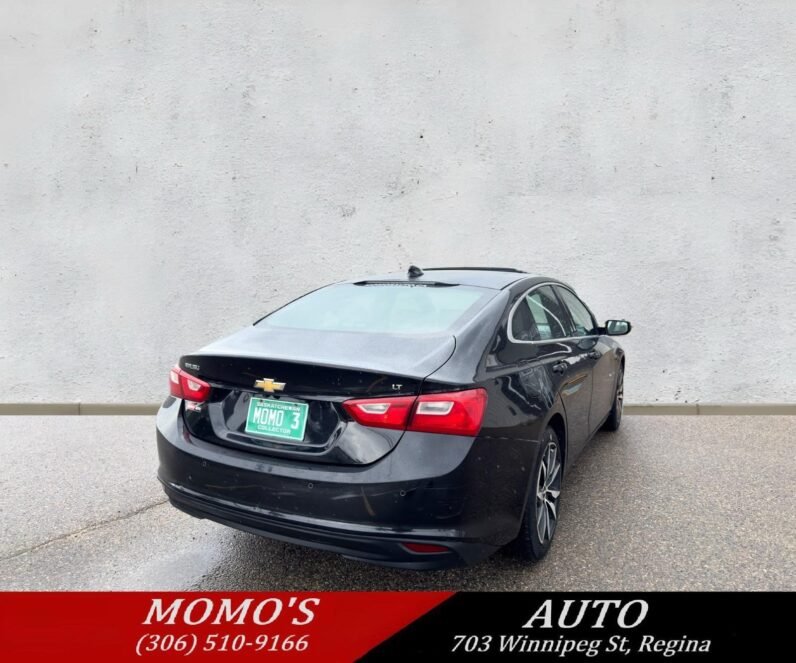 
								2018 Chevrolet Malibu Premier Sedan full									