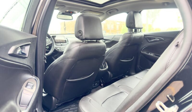 
								2018 Chevrolet Malibu Premier Sedan full									