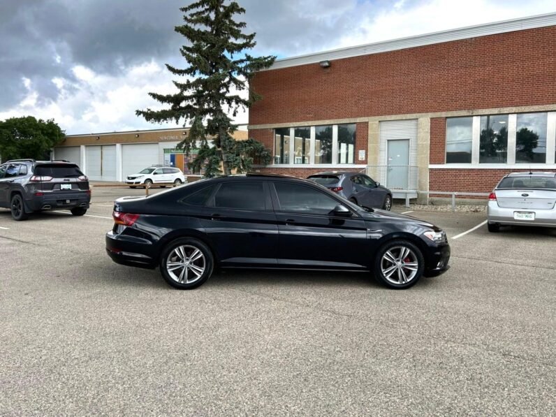 
								2019 Volkswagen Jetta R-Line Sedan full									