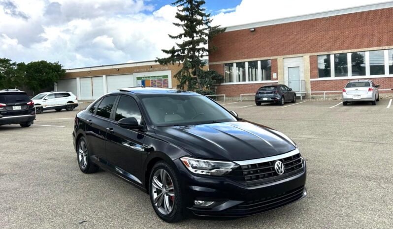 
								2019 Volkswagen Jetta R-Line Sedan full									