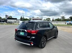 2018 Mitsubishi Outlander Limited PHEV AWD SUV