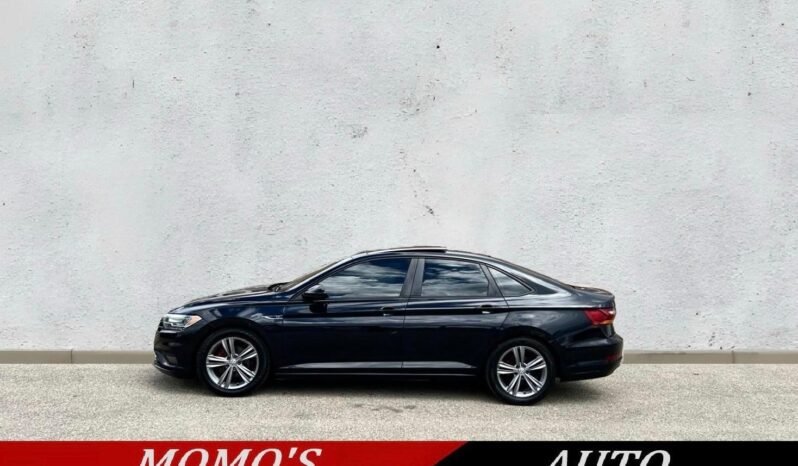 
								2019 Volkswagen Jetta R-Line Sedan full									