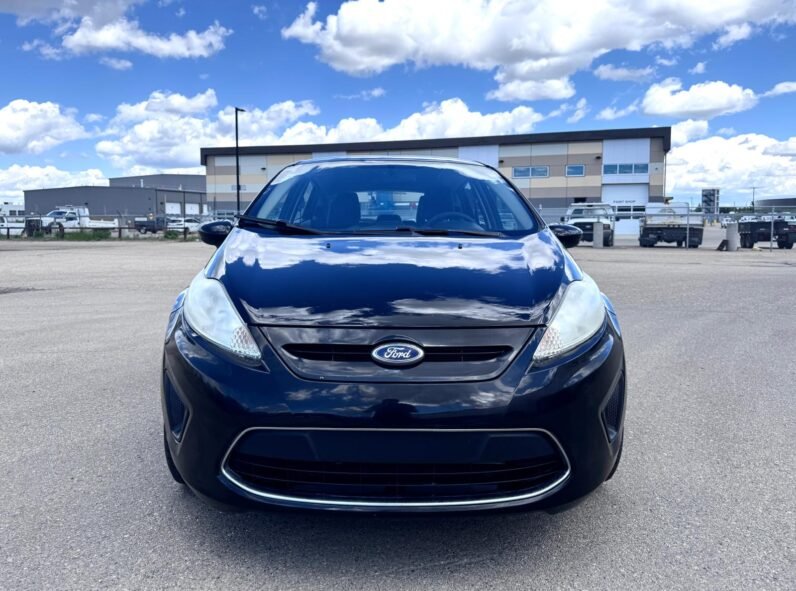 
								2011 Ford Fiesta Hatchback full									