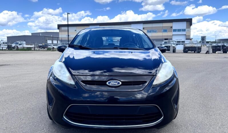 
								2011 Ford Fiesta Hatchback full									