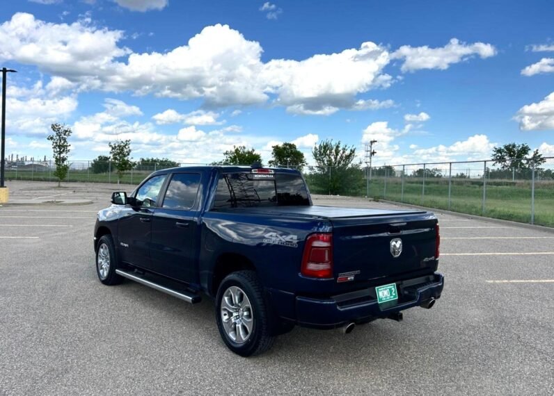 
								2020 Dodge Ram 1500 BigHorn Crewcab 4×4 Pickup Truck full									