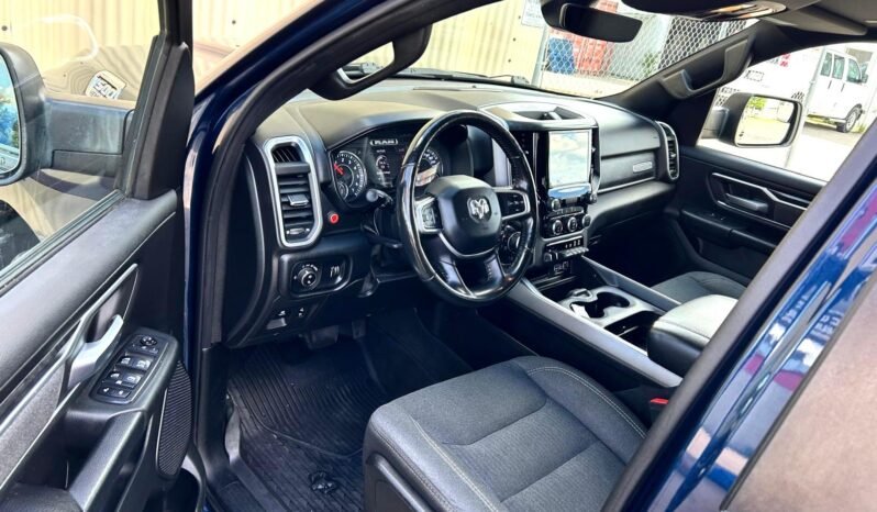 
								2020 Dodge Ram 1500 BigHorn Crewcab 4×4 Pickup Truck full									