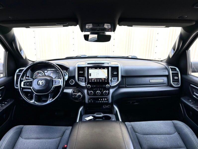 
								2020 Dodge Ram 1500 BigHorn Crewcab 4×4 Pickup Truck full									