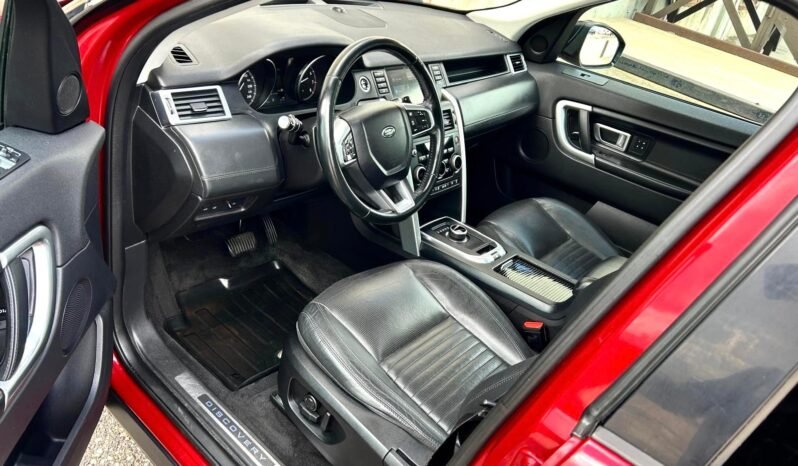 
								2017 Land Rover Discovery AWD SUV full									