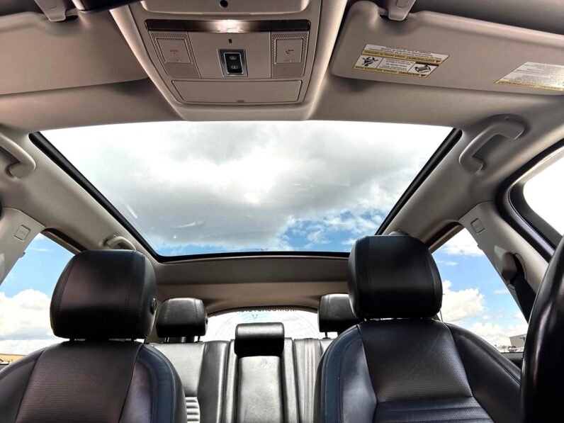 
								2017 Land Rover Discovery AWD SUV full									