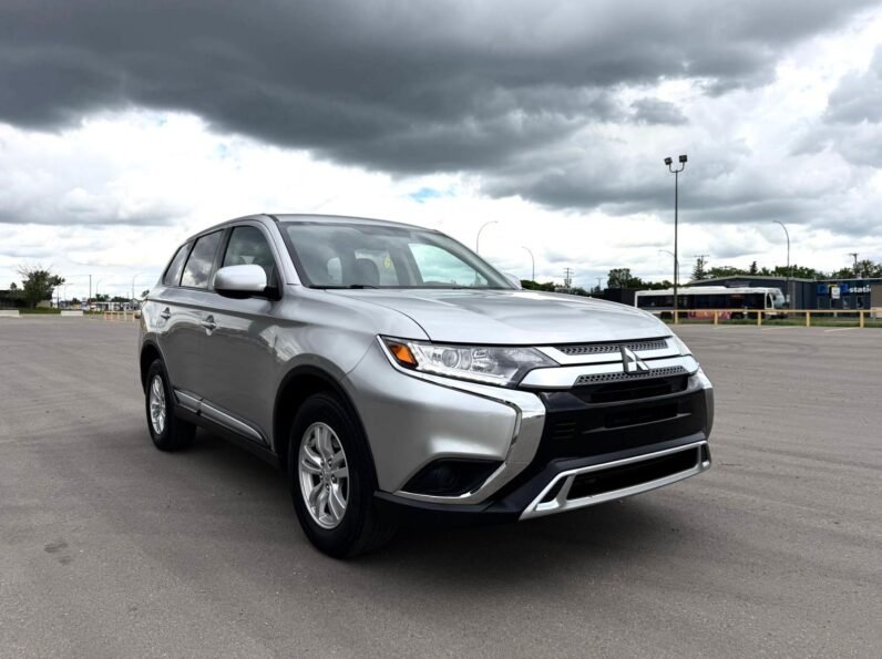 
								2019 Mitsubishi Outlander Sport AWD SUV full									