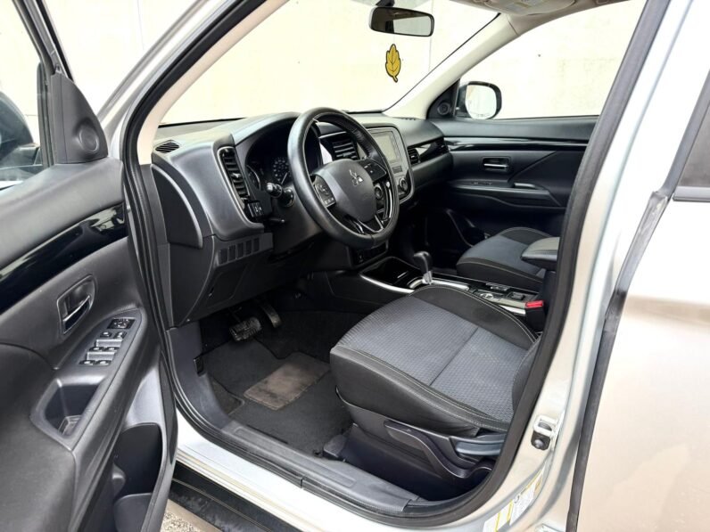 
								2019 Mitsubishi Outlander Sport AWD SUV full									