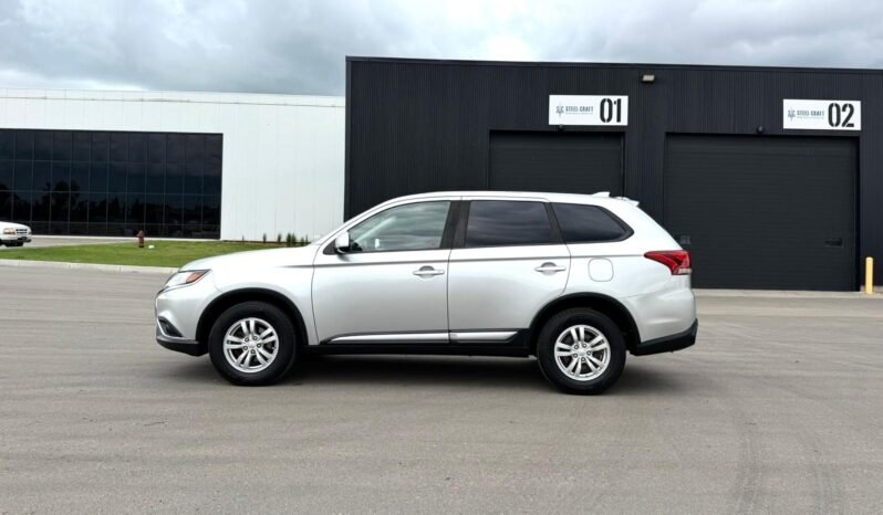 
								2019 Mitsubishi Outlander Sport AWD SUV full									